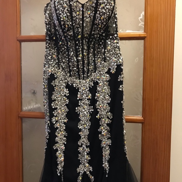 Jovani Dresses & Skirts - Jovani Mermaid Strapless Dress